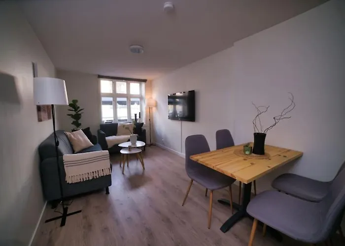 Vestre Murallmenningen *